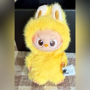 LABUBU - Pin for Love Series - O / Openness - new. No box. Sticker included.